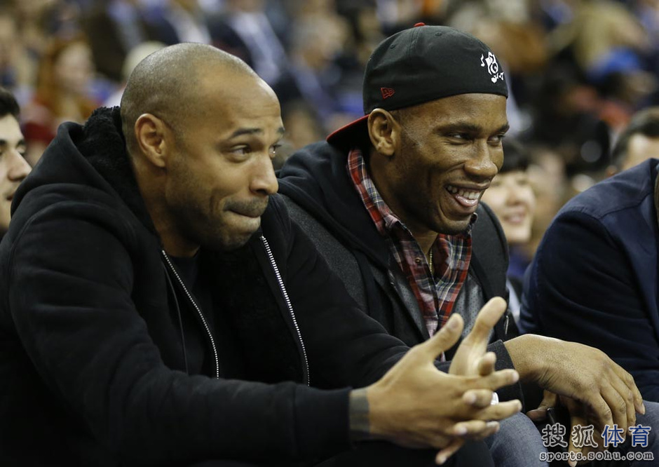 -雄鹿引发争议!,德罗巴官方宣布夺冠新规赛场气氛高涨(骑士vs雄鹿预测)